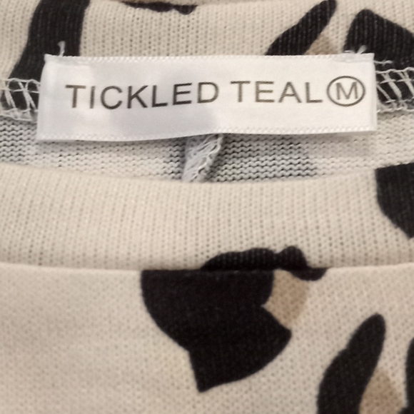 Tickled Teal Animal Print Knit Top - Picture 13 of 13